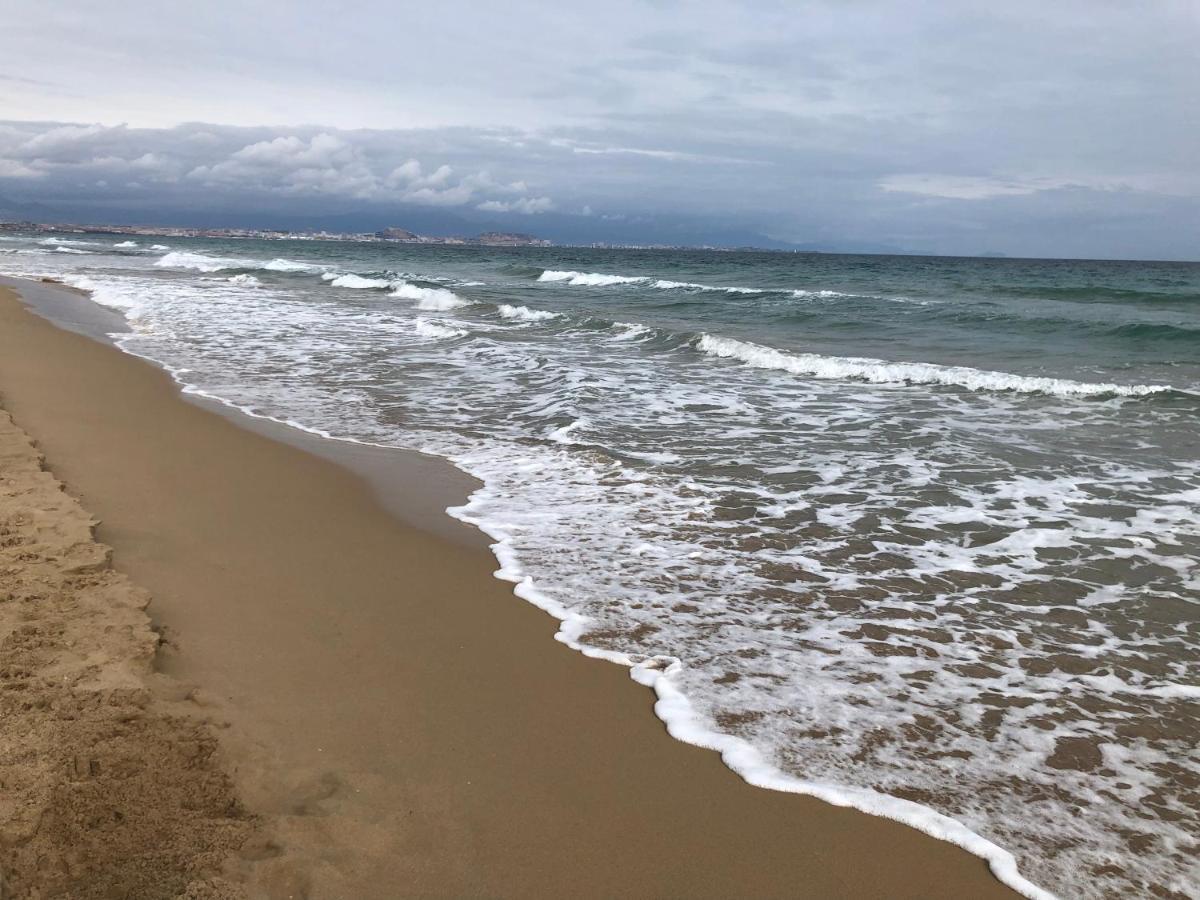 Apart Los Buenos Aires De Mar Los Arenales Del Sol Dış mekan fotoğraf